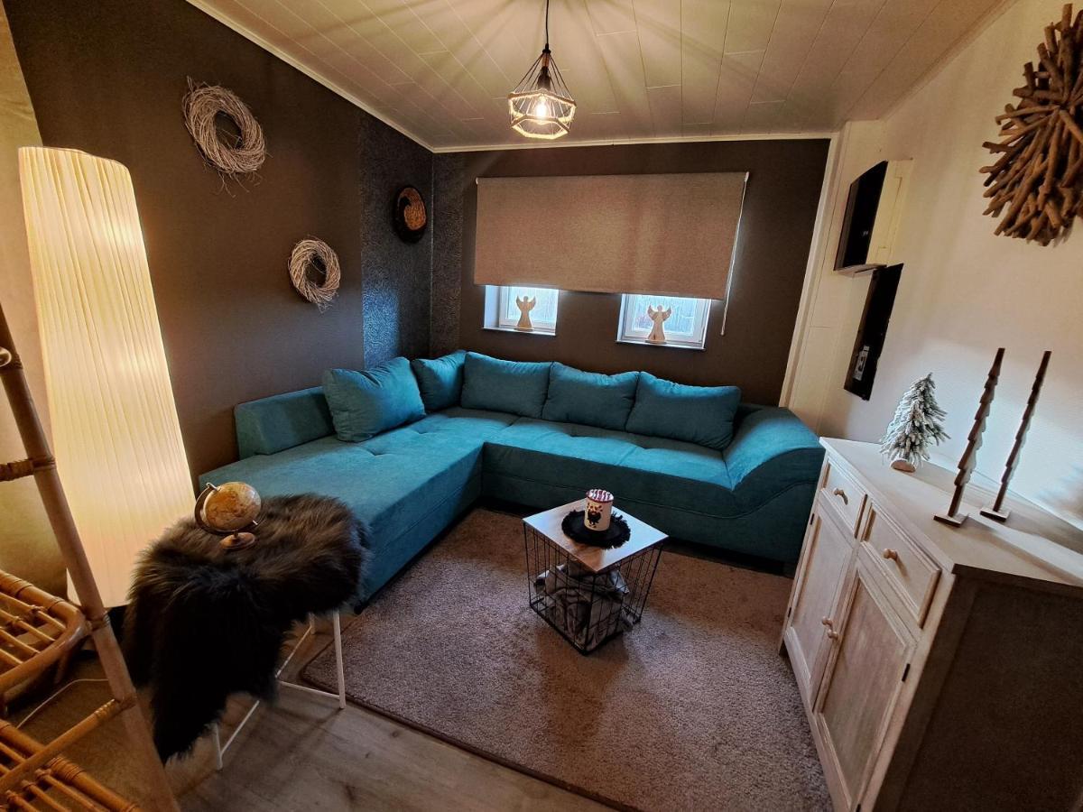 Aux Champs Des Cloches Appartement Houffalize Buitenkant foto